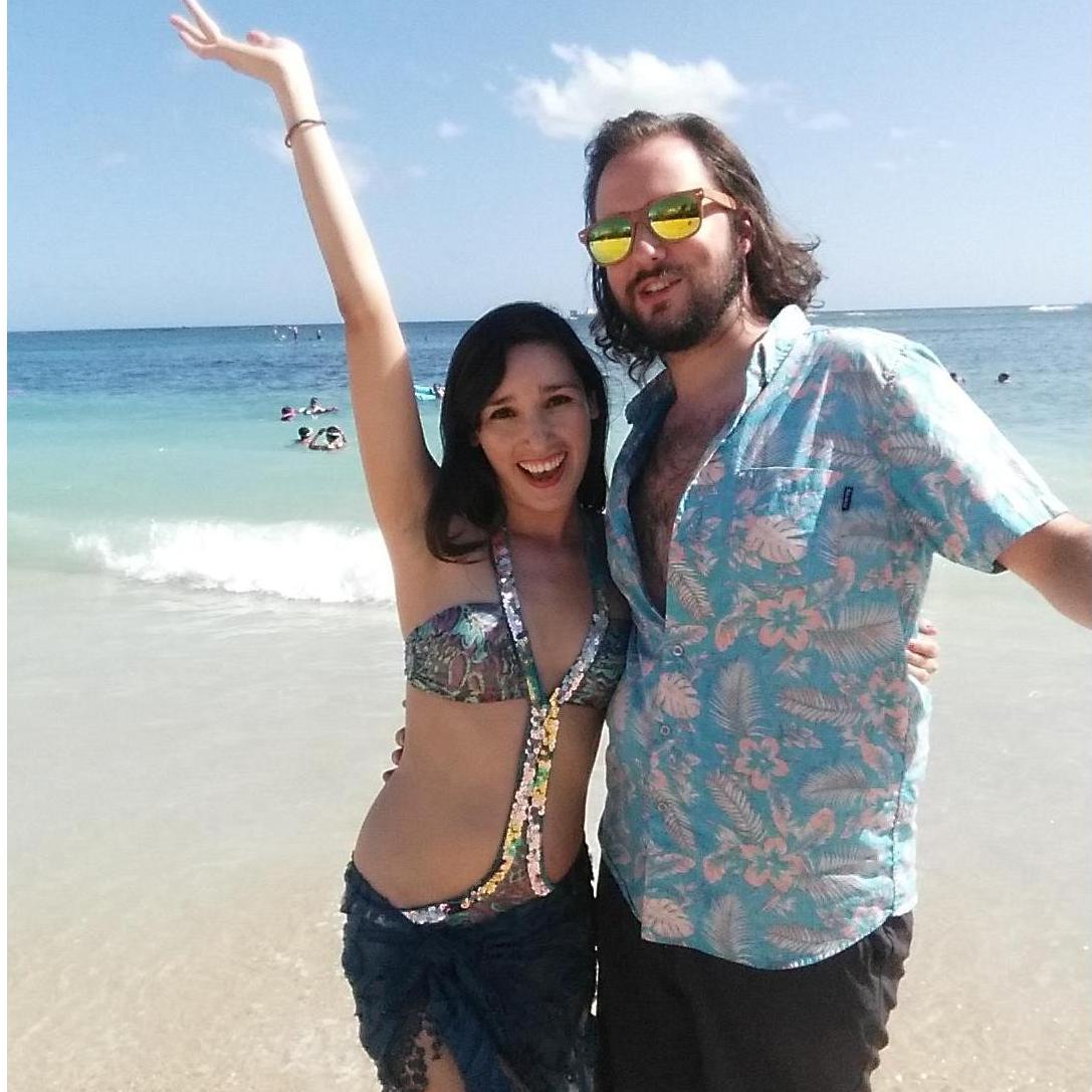 2016- Our first trip to Hawaii to visit my cousin Lizette and her family. Nuestro primer viaje a Hawaii a visitar a mi prima Lizette y su familia.