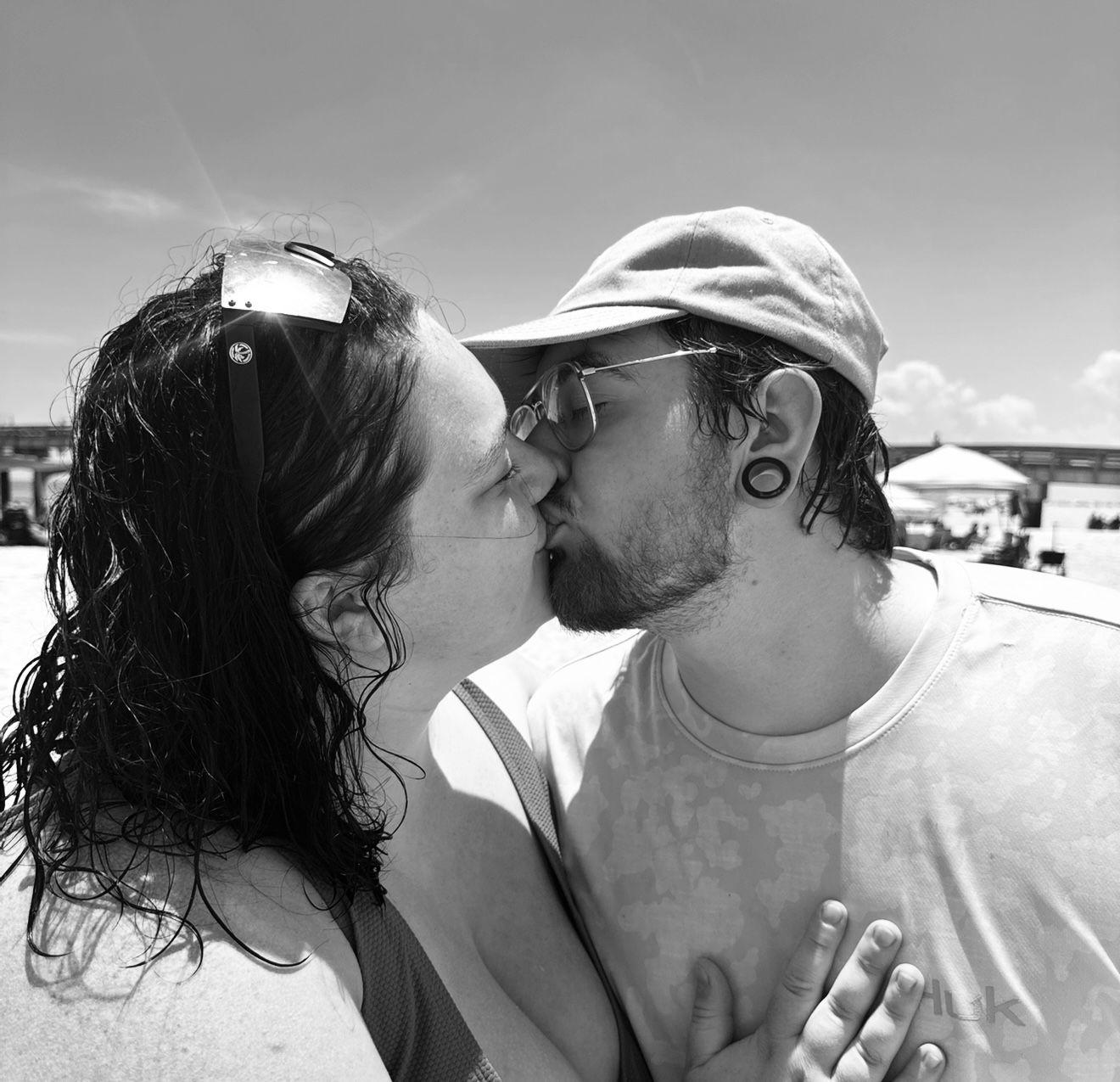 The Wedding Website of Taylor Welling and Anthony Montagna
