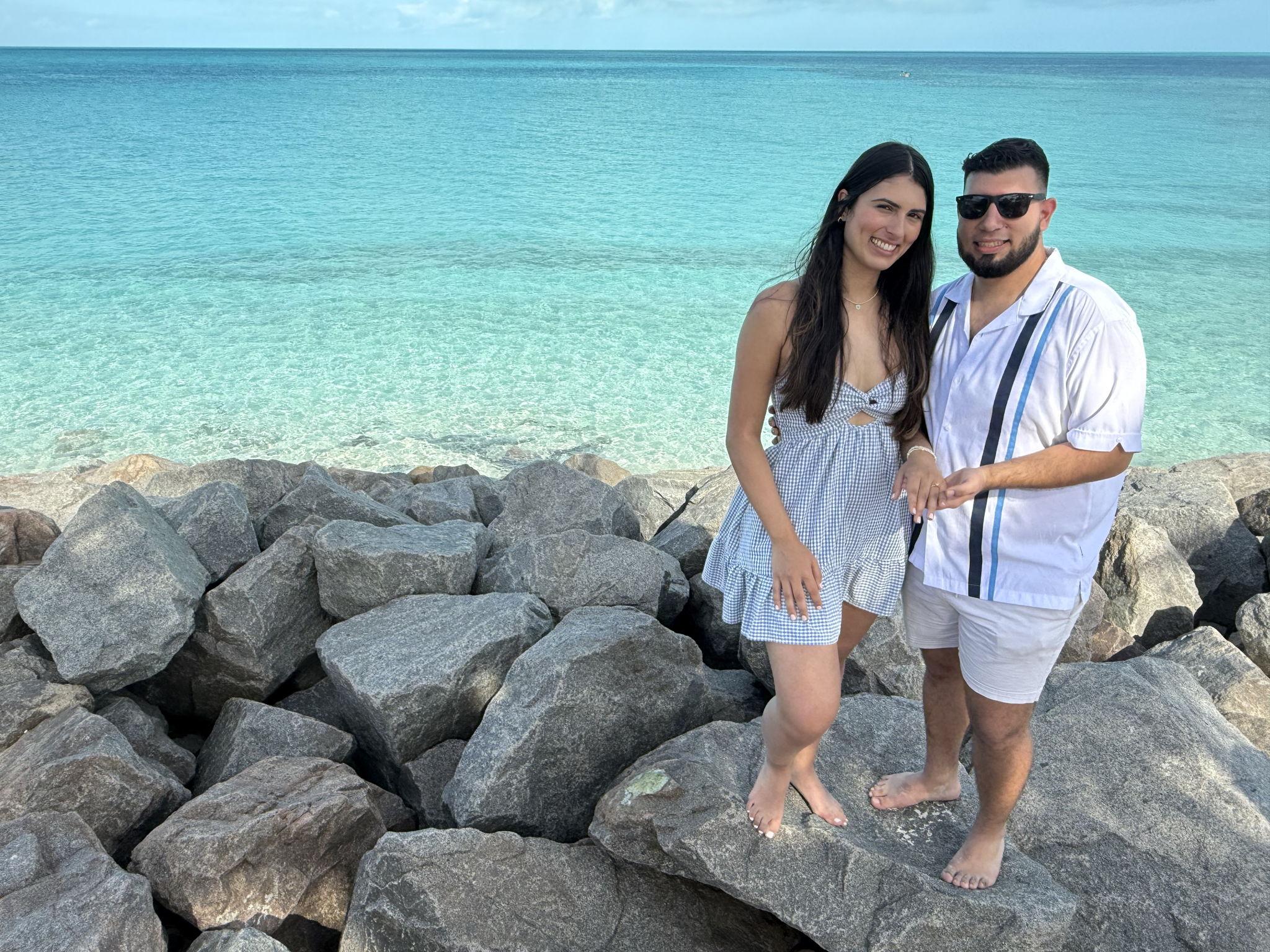 The Wedding Website of Julian Gonzalez and Carolina Fernandez