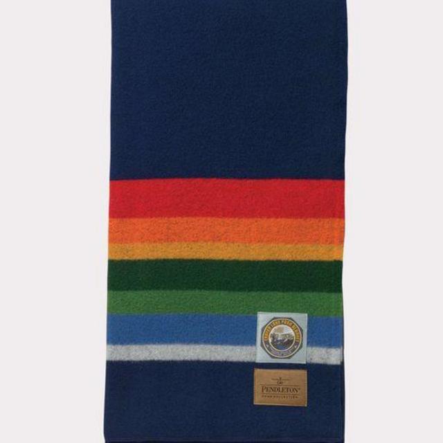 CRATER LAKE NATIONAL PARK THROW