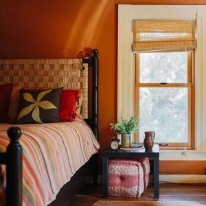 Caron - Red Room