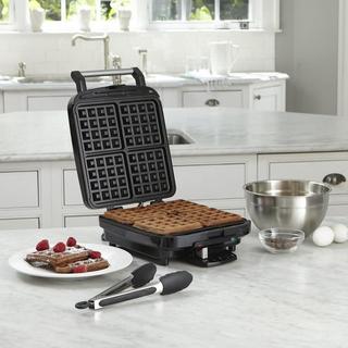 4-Slice Square Belgian Waffle Maker