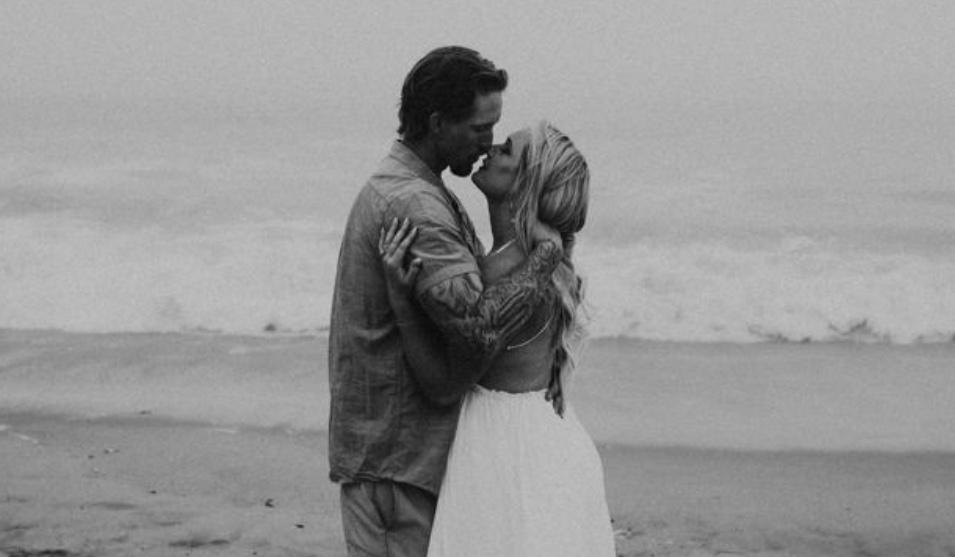 The Wedding Website of Melissa Walker and Shane Kennedy