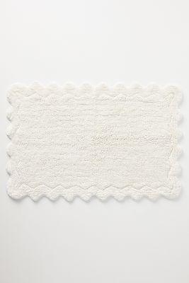 Maeve Scalloped Bath Mat