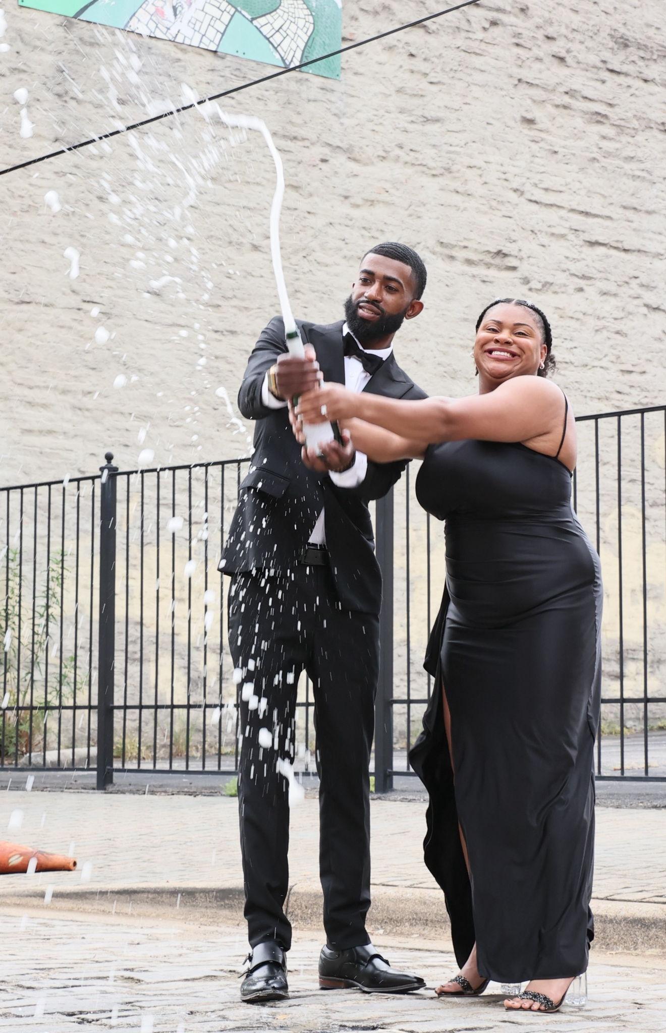 The Wedding Website of Teiara McHeard and Jalen Woodland