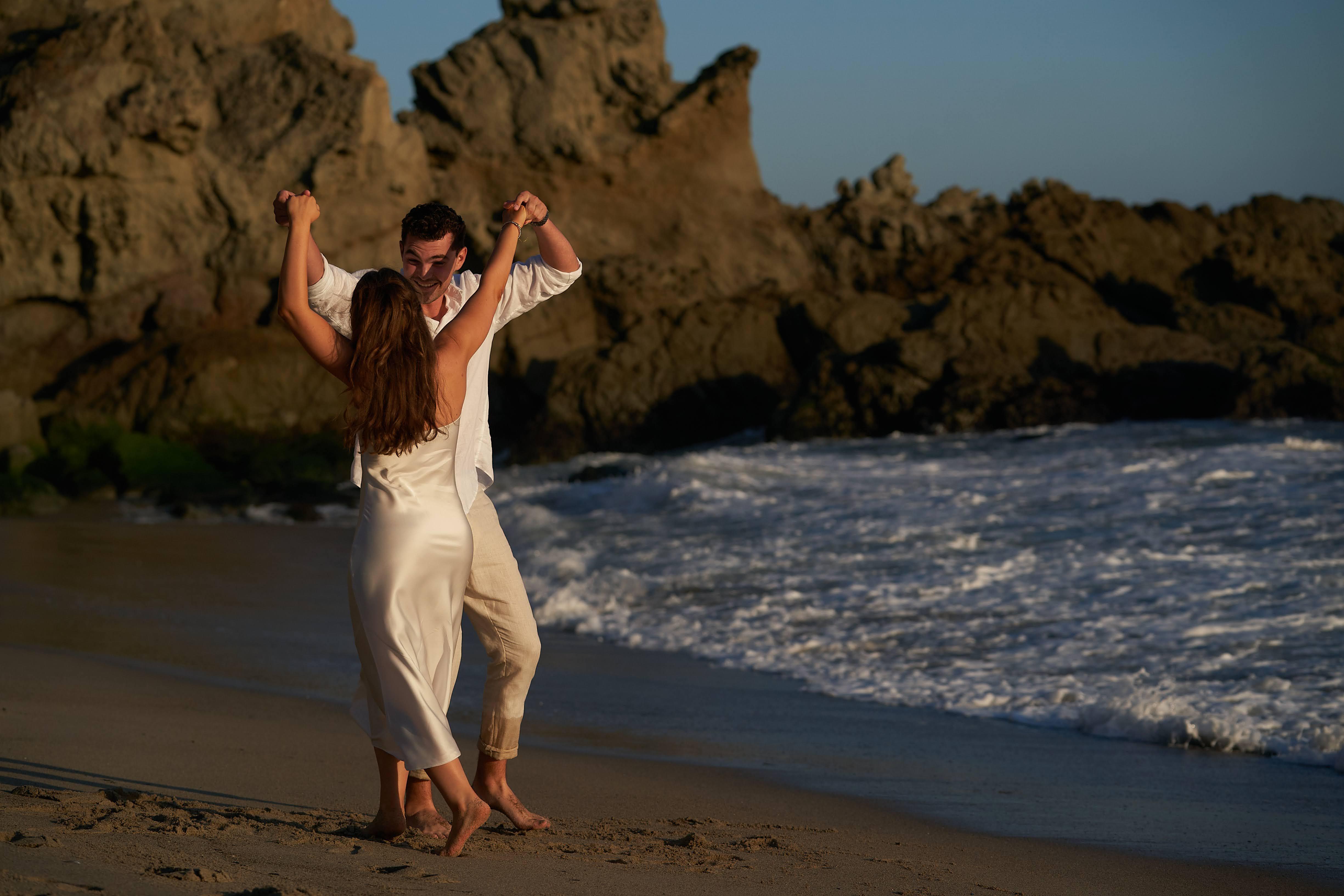 The Wedding Website of Dan Roth and Kylie Foley