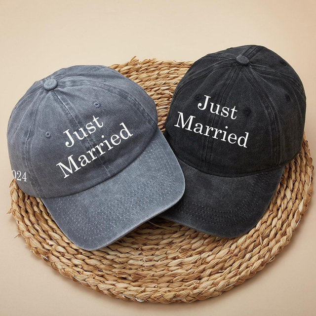 Just Married Hat: Embroidered Hats, Honeymoon Gift, Unisex Baseball Cap