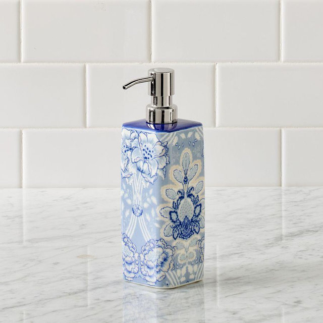 Kravet Soap Pump, Navy