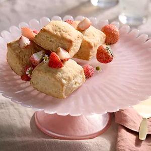 Scalloped Glass Cake Stand