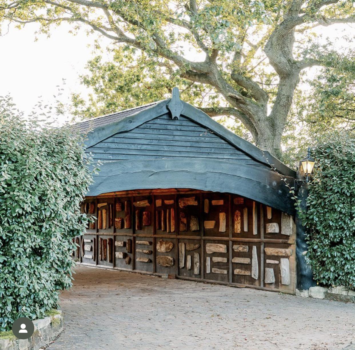 The Wedding Website of Harry Turner and Becky Brooks