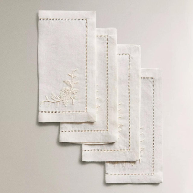 SET OF EMBROIDERED LINEN COCKTAIL NAPKINS (SET OF 4)