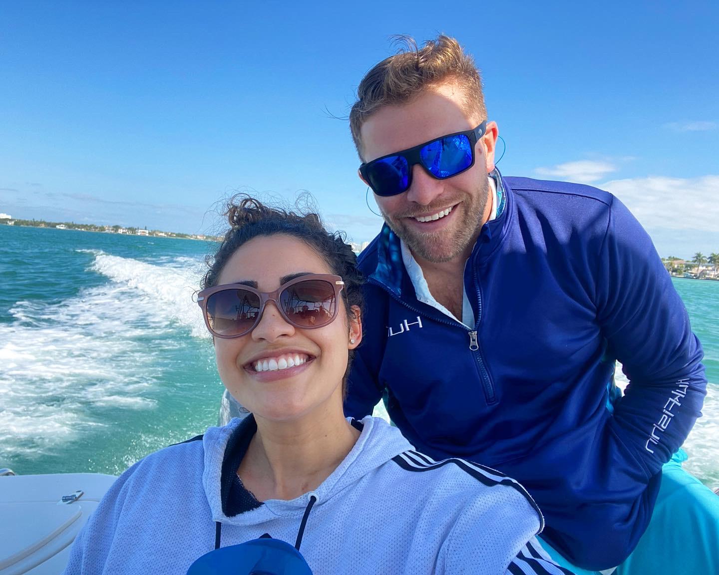 The natural blues & greens of this photo are our absolute fav!