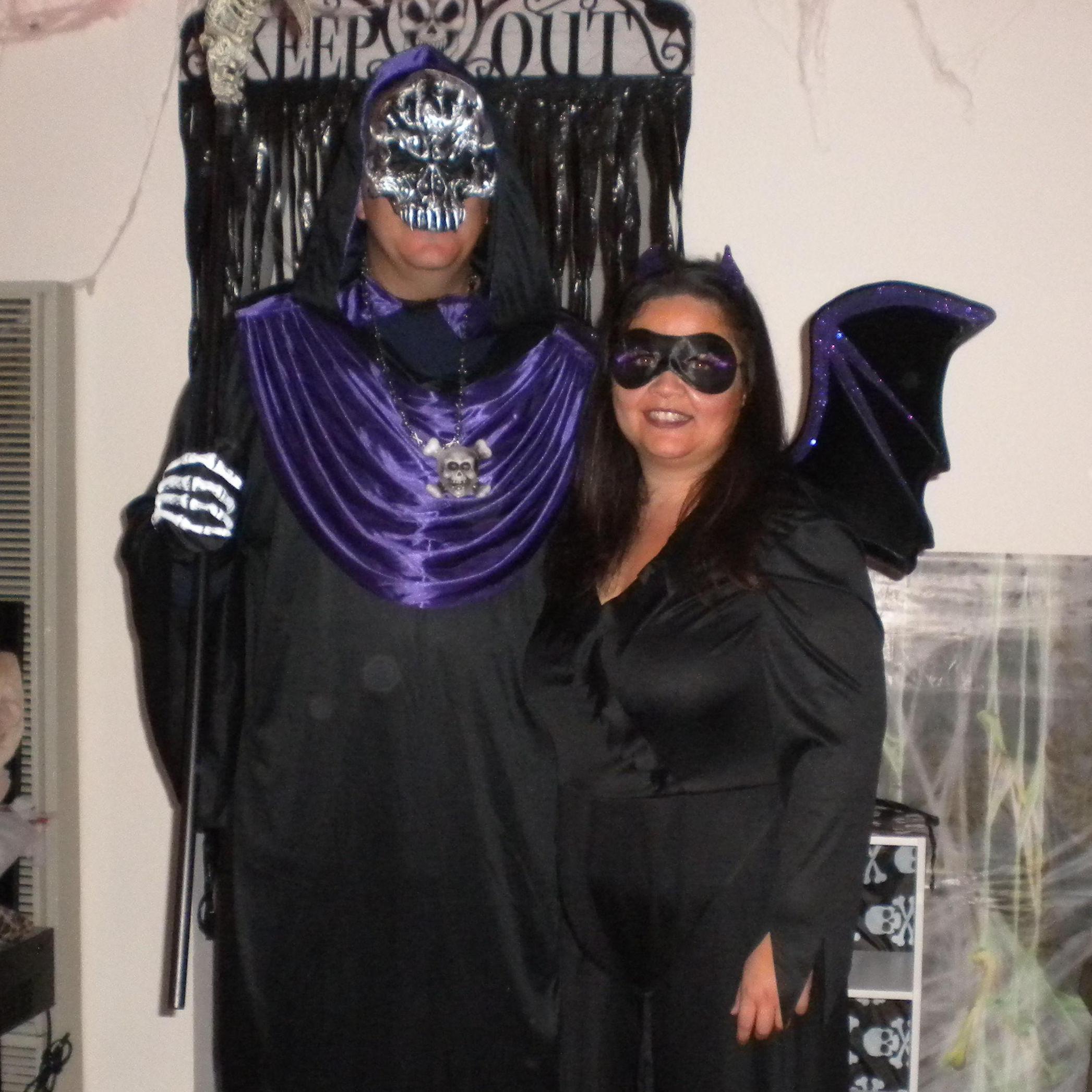 2011, Oceanside, CA, Our Halloween Party in our apartment