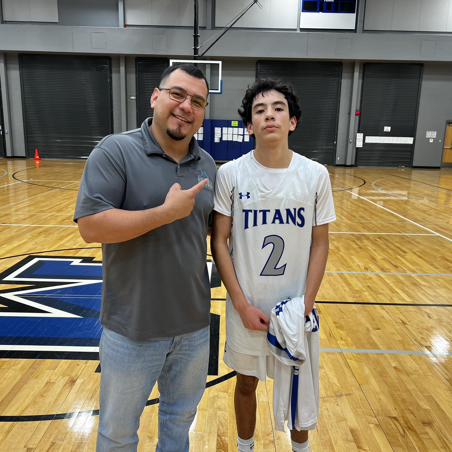 Anthony post basketball game winning shot!