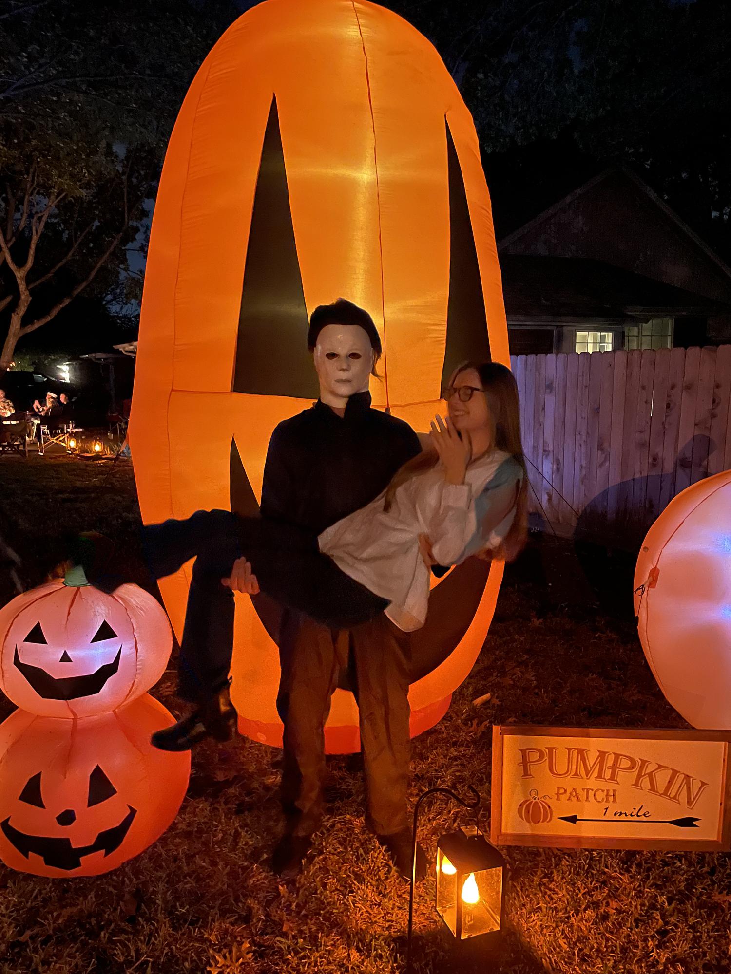 This past Halloween we did our first matching costumes! We decided to go as Laurie Stroud and Michael Myers from our favorite Halloween film series…HALLOWEEN.