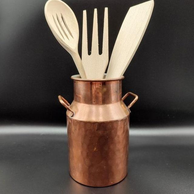 Utensil holder / Bud vase vintage / Copper pitcher vase / Rustic home decor / 7 year anniversary gift