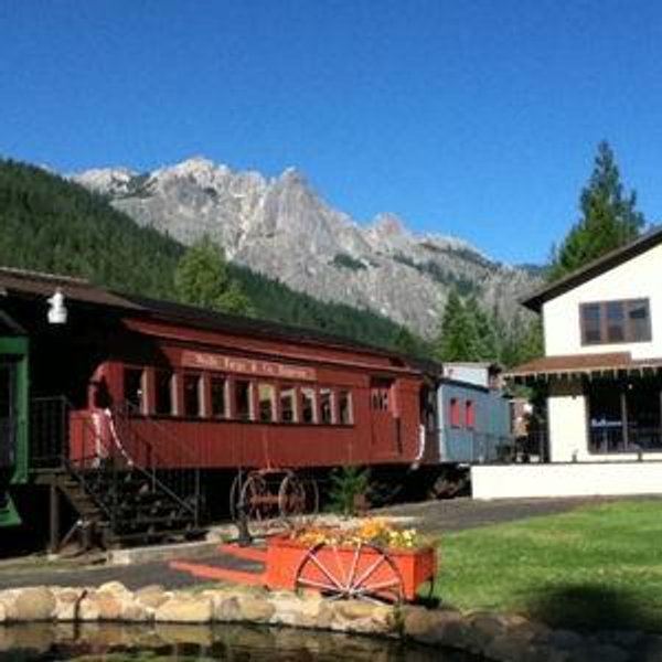Dinner at Jubilee Railroad