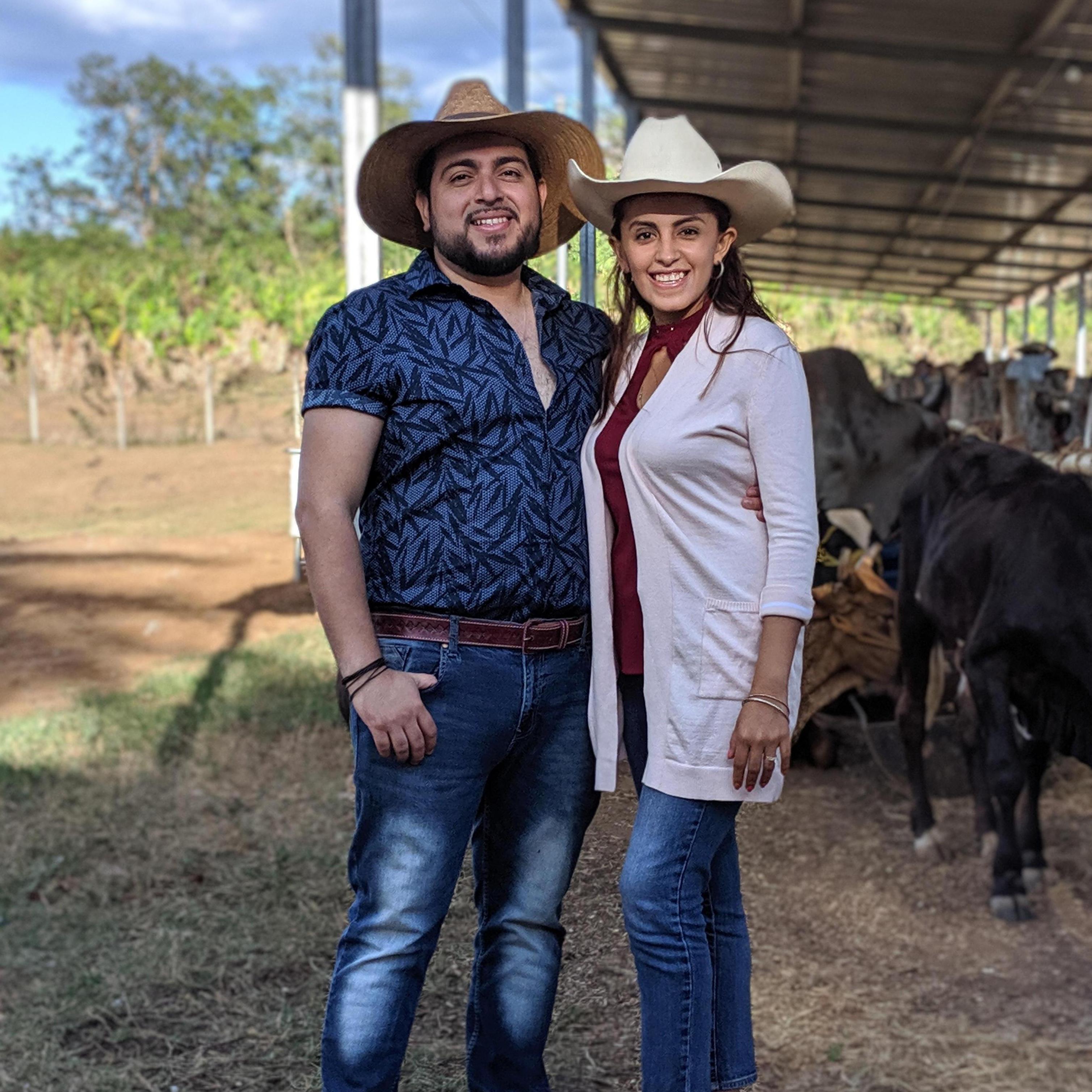 Nuestro primer Jaripeo en Ahuachapan, nos luce!