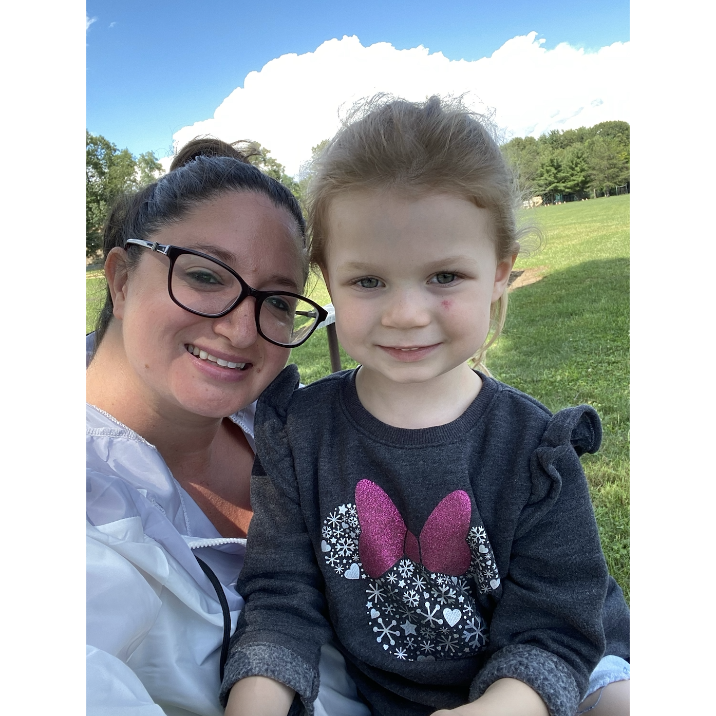 Ava and Auntie Summer up to no good.