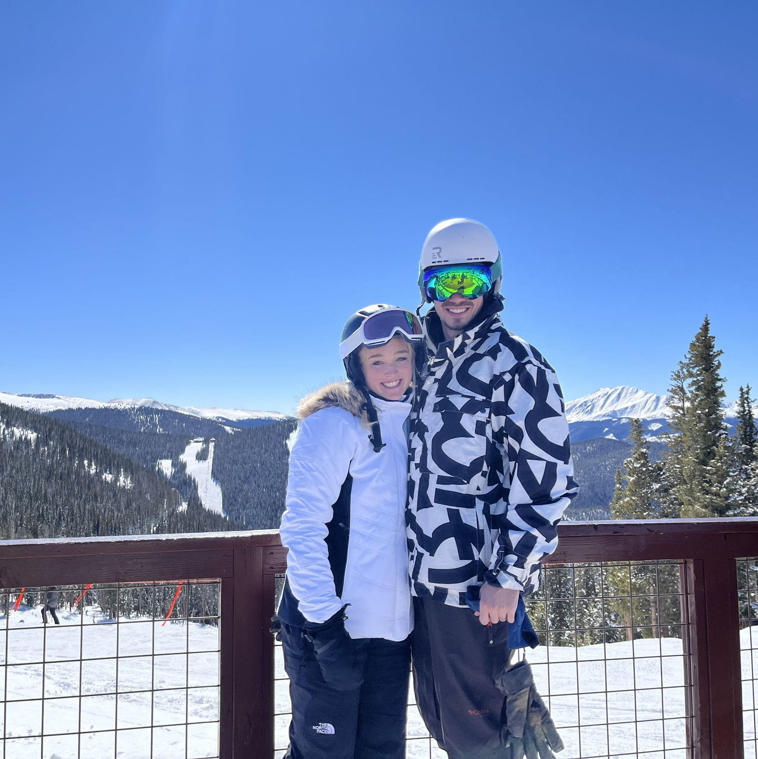 Paul's first-time teaching Audrey how to snowboard March 2022
