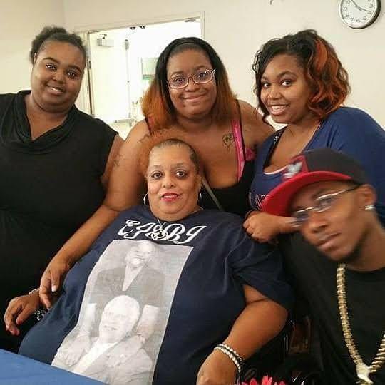 Bride's mother and Siblings