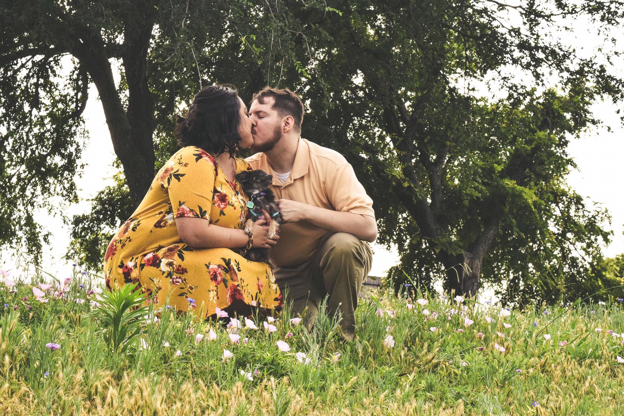 Engagement Photos at Cottonwood Park
Richardson, TX | May 26, 2019