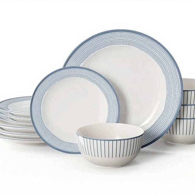 Sweese 18-Piece Service for 6 Dinnerware Set, Lightweight Round Plates and Bowls Set，Blue