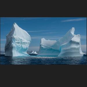 20" x 40" metal print - "Bergception"