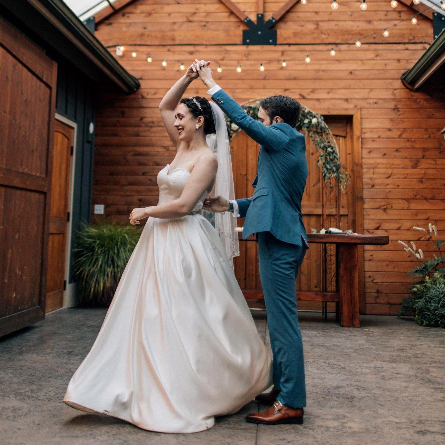 The first dance involved many twirls