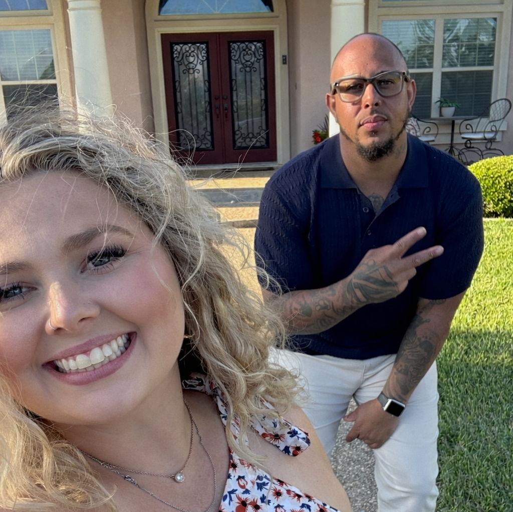 The Weekend She Met The Parents & He Knew She Was The One