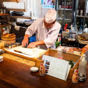 Sushi Dinner Date Night in Tokyo, Japan