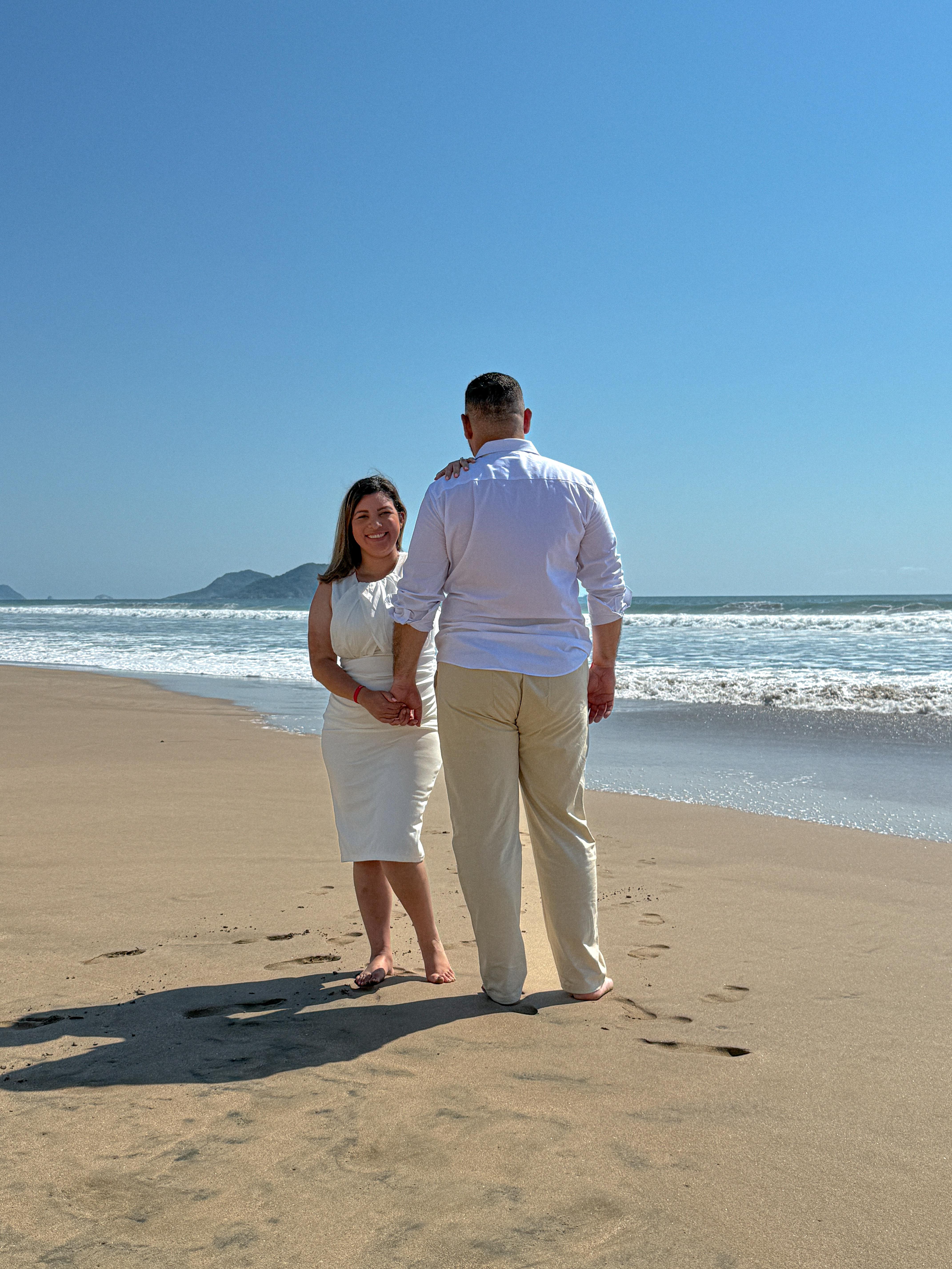 The Wedding Website of Carina Rodriguez and Edgar Alvarez