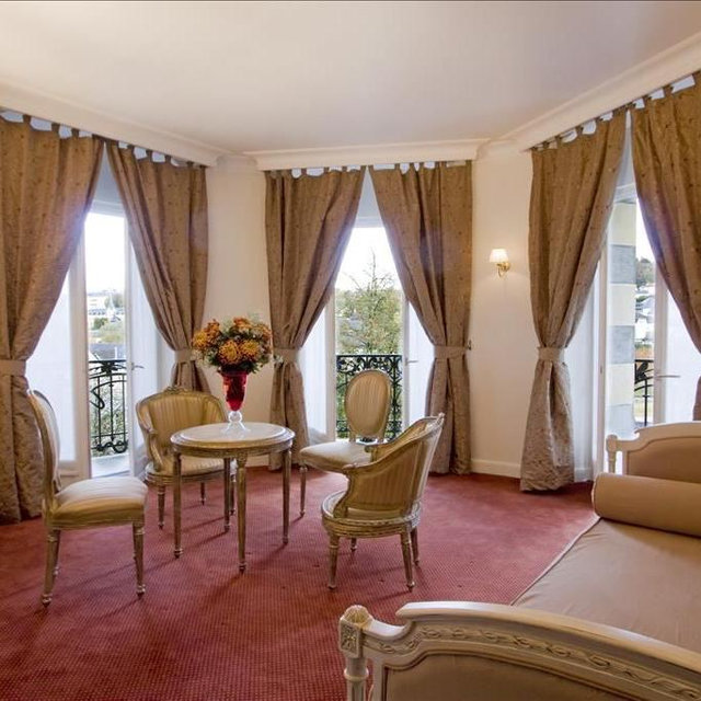 Grande Hotel Moderne (Lourdes): Master Suite (3 nights)