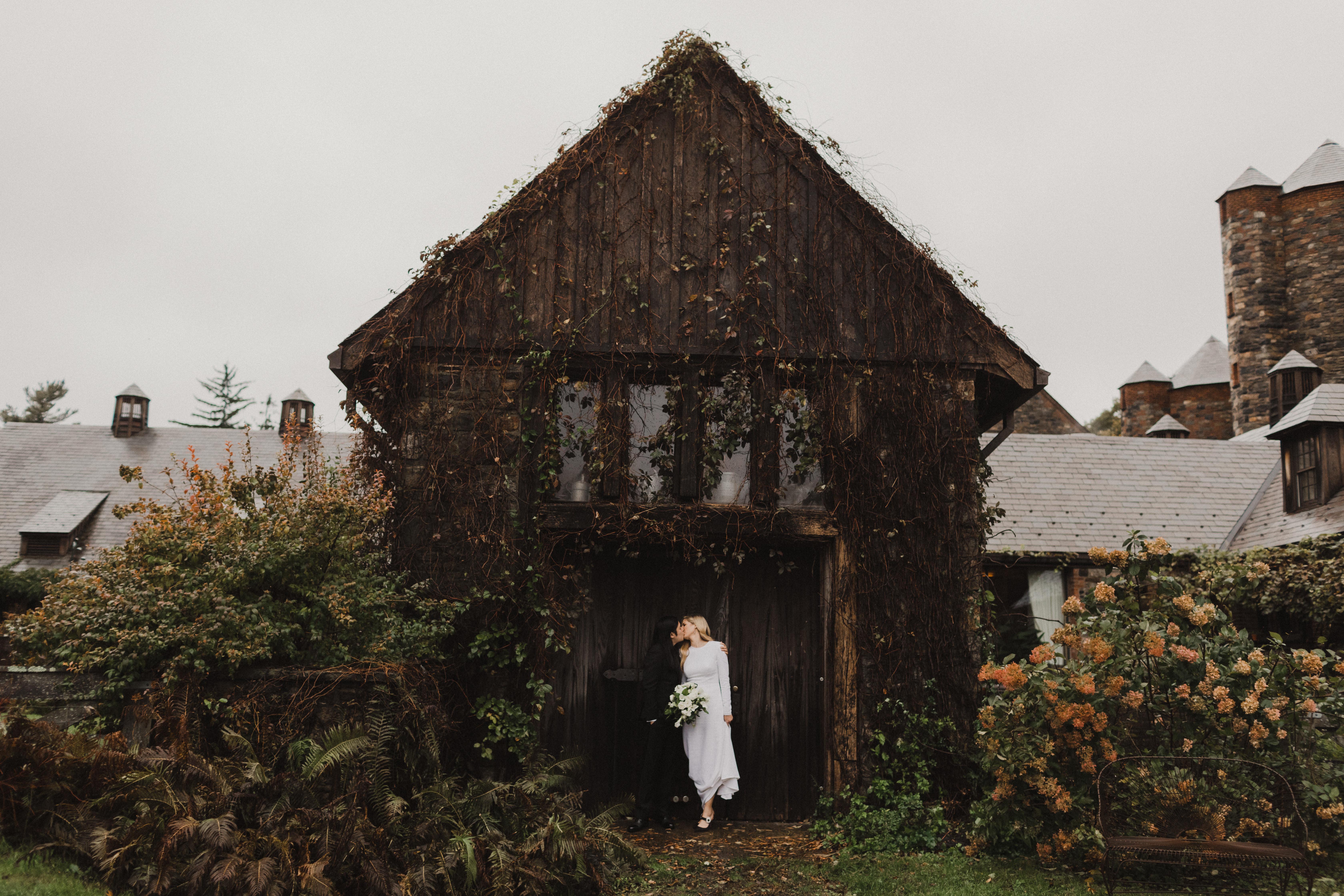 The Wedding Website of Gabrielle Grenier and Virgil Wong