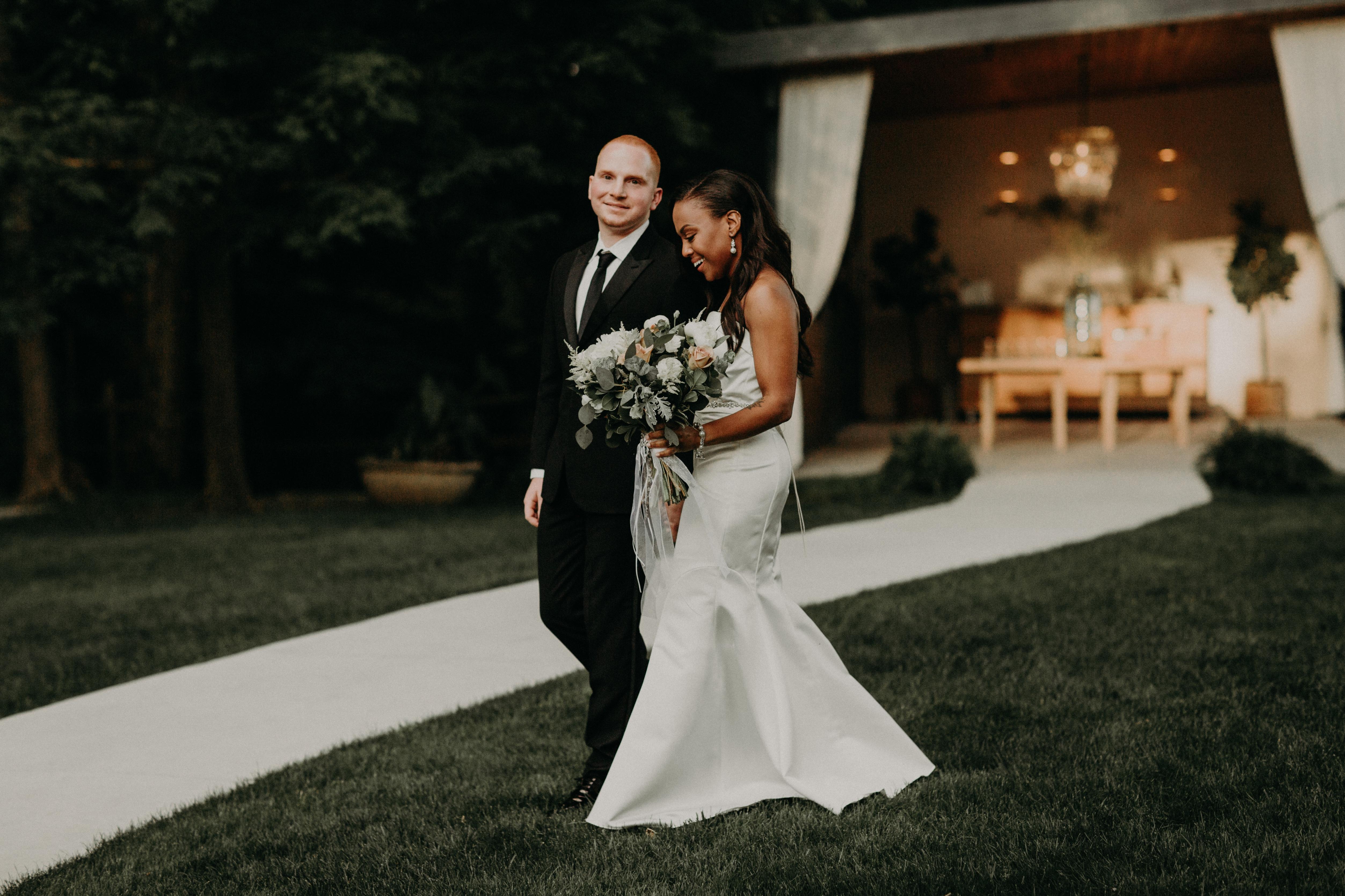 The Wedding Website of Alexa-Anne Wolf and Justin Wolf