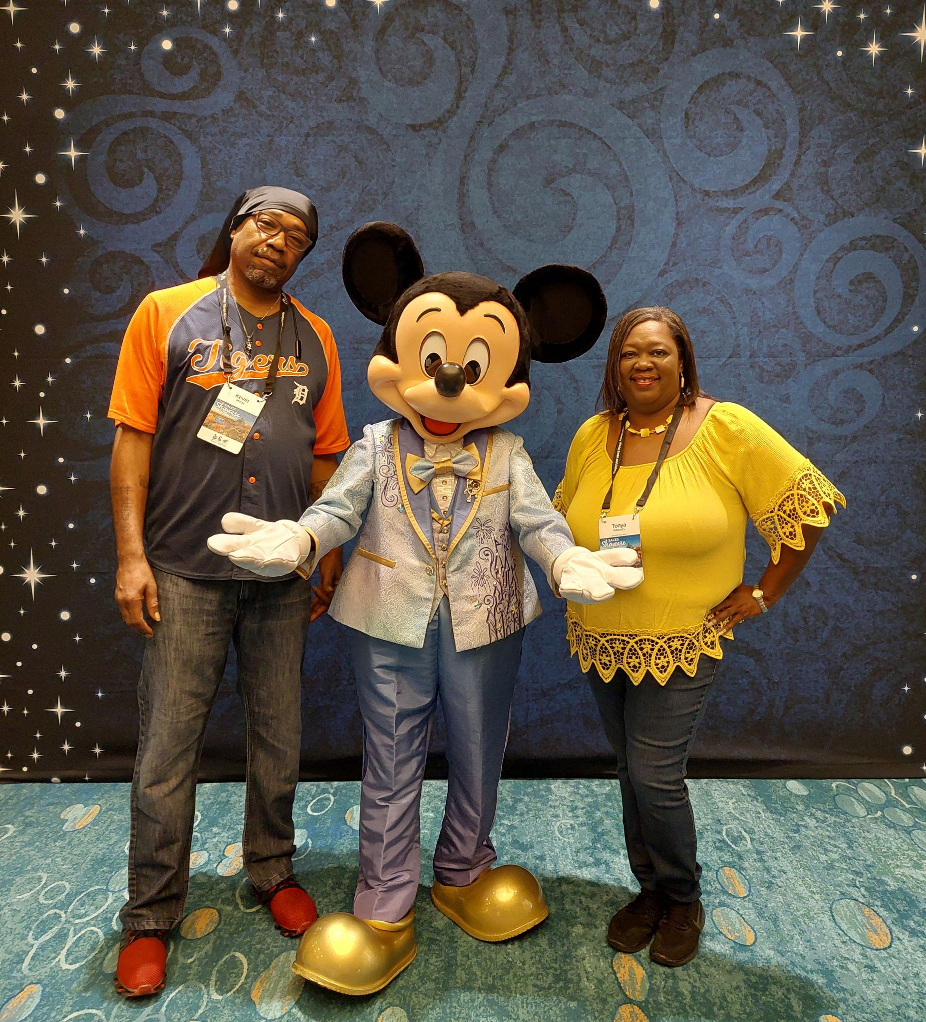 The Wedding Website of Tonya Roberts and Kevin Minor