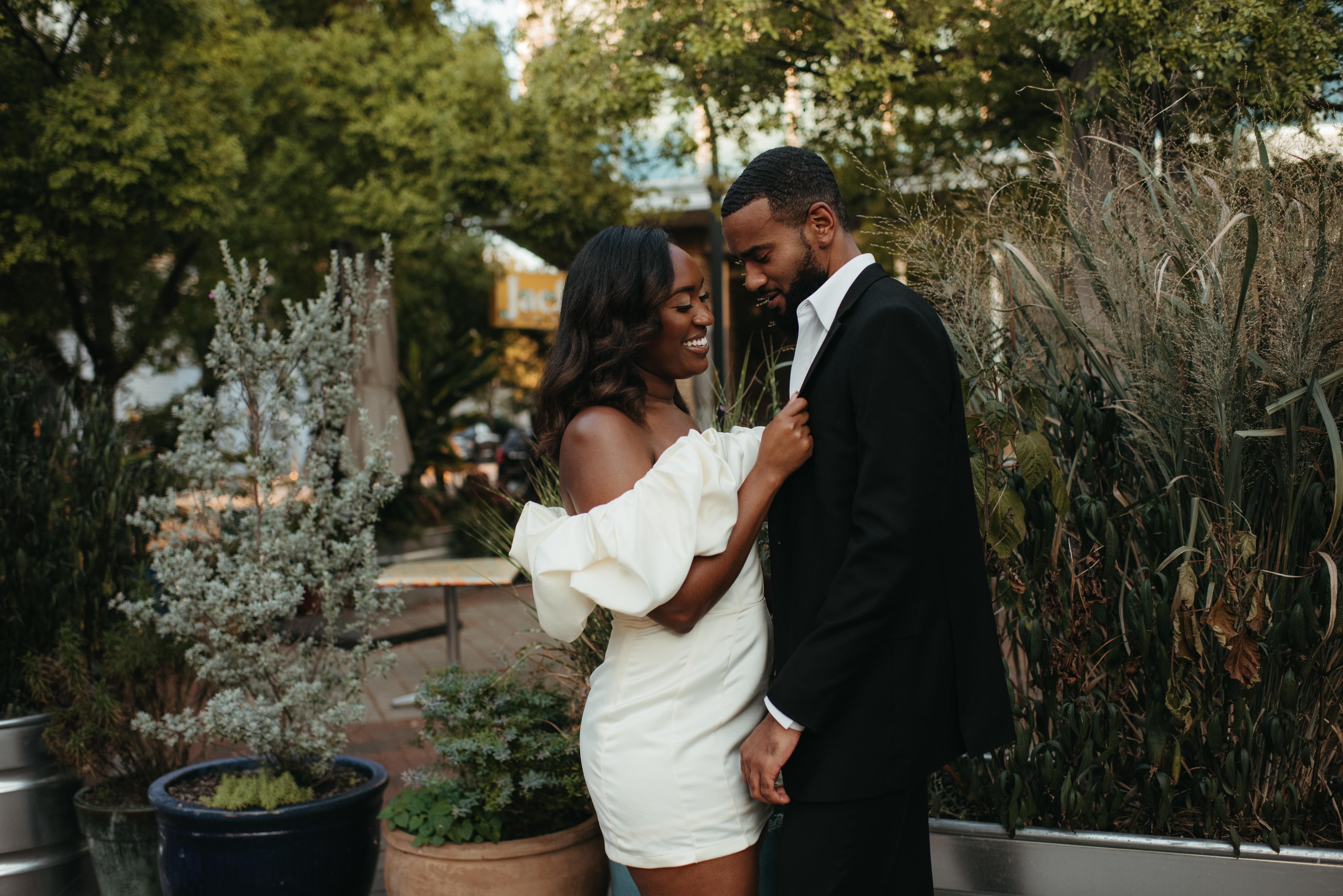 The Wedding Website of Dyesha Hall and Johnathan Lunsford