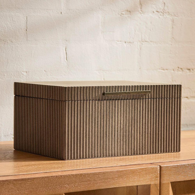 Modern Fluted Jewelry Box Dune Petite 5"