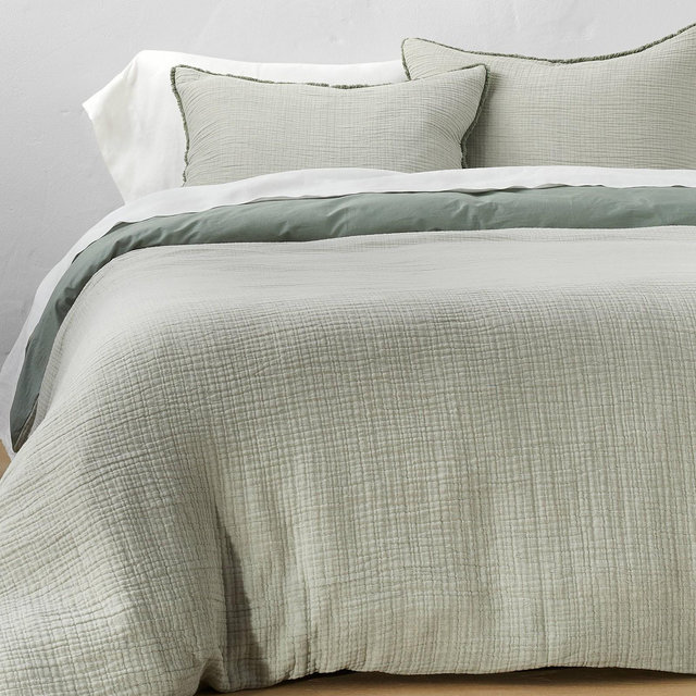 Full/Queen Textured Chambray Cotton Duvet & Sham Set Sage Green - Casaluna™