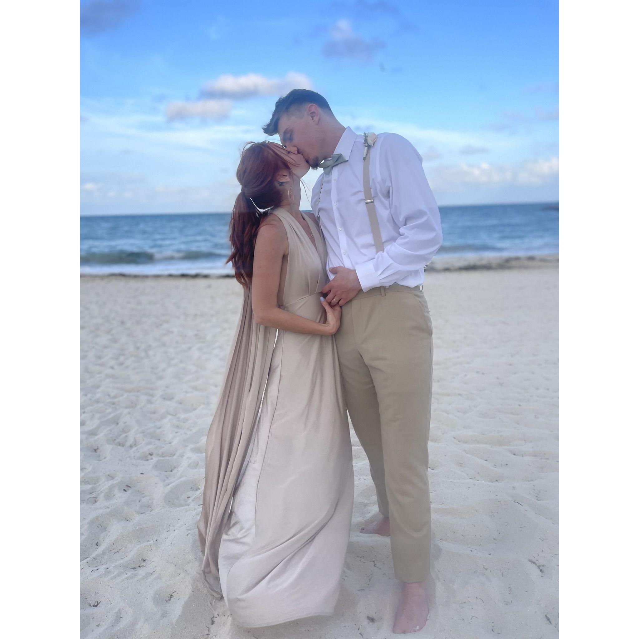 Josh and Isabel's wedding - Cancun MX 
December 9, 2024