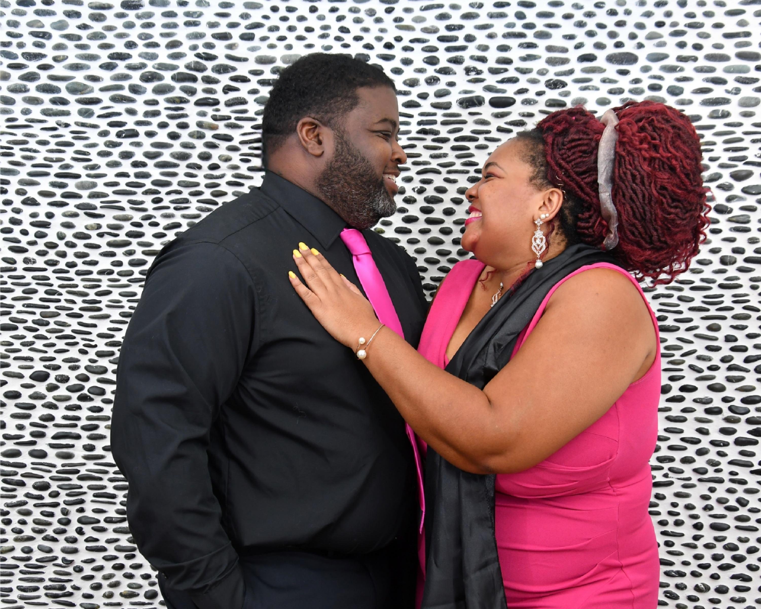 The Wedding Website of Kambrea Dale and Robert Hiner