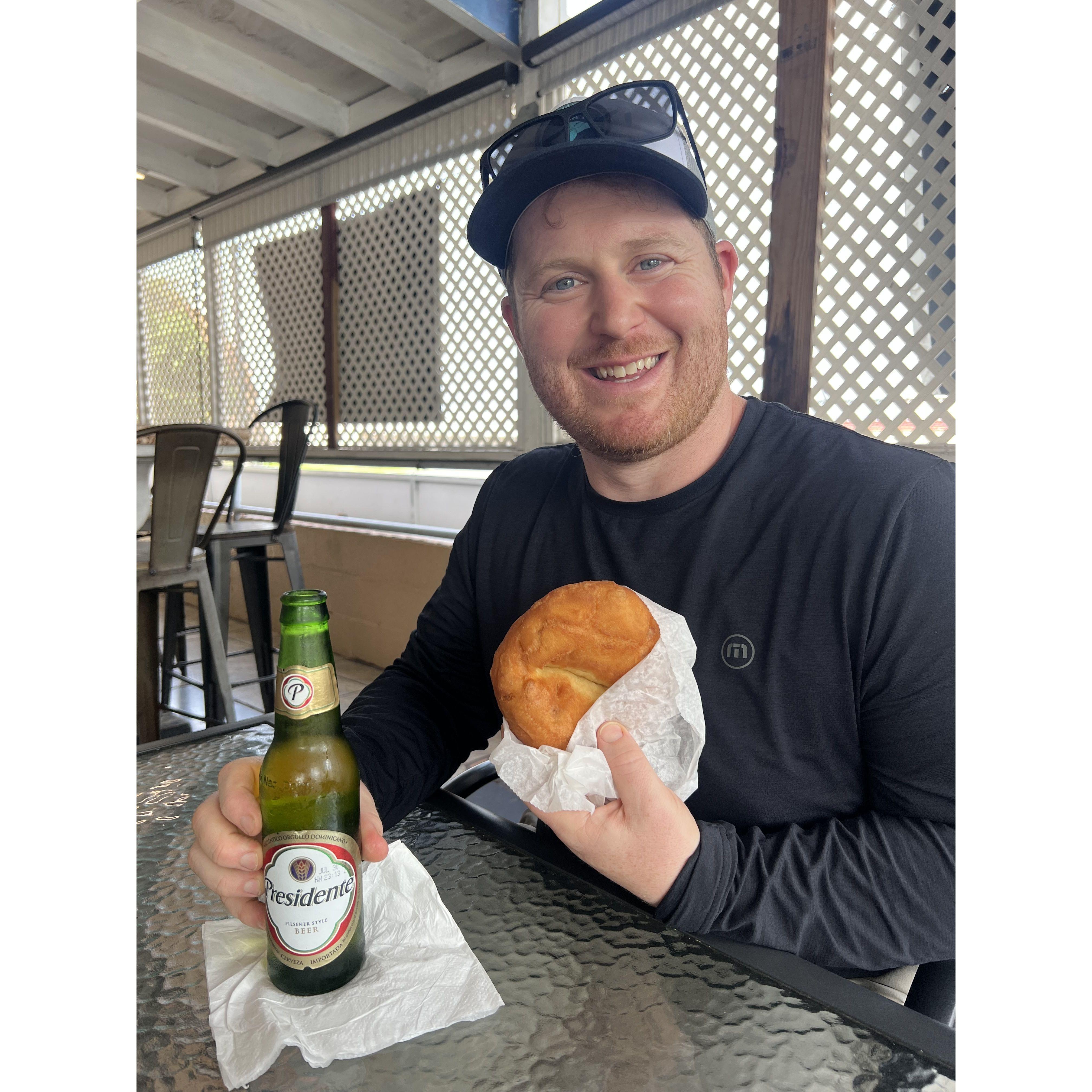 Richard trying a Johnny Cake for the first time