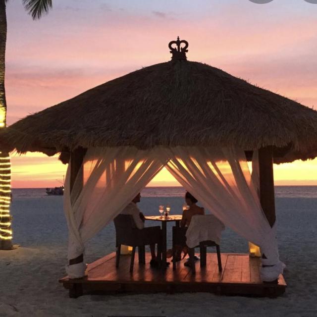 Romantic Dinner on the Beach for Two :)