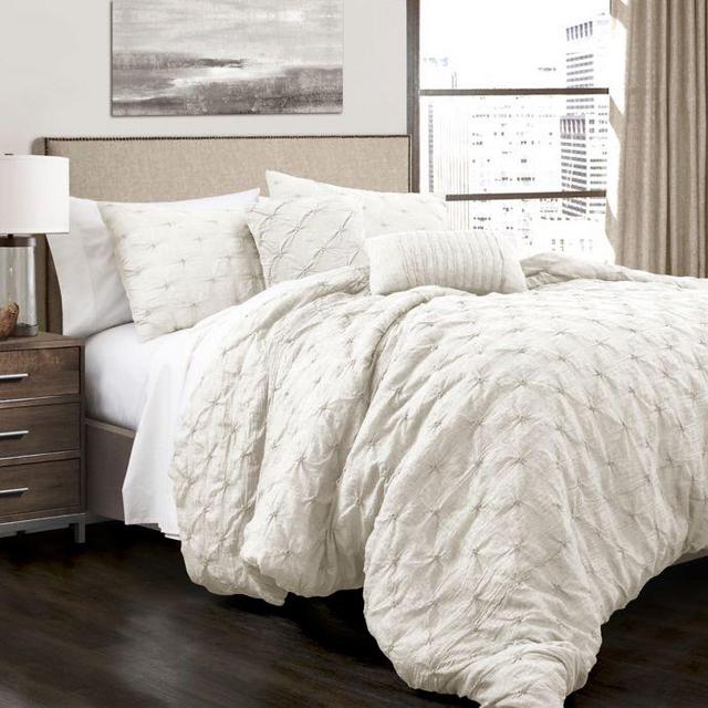 Lush Decor Ravello Pintuck Full/Queen Comforter Set in White