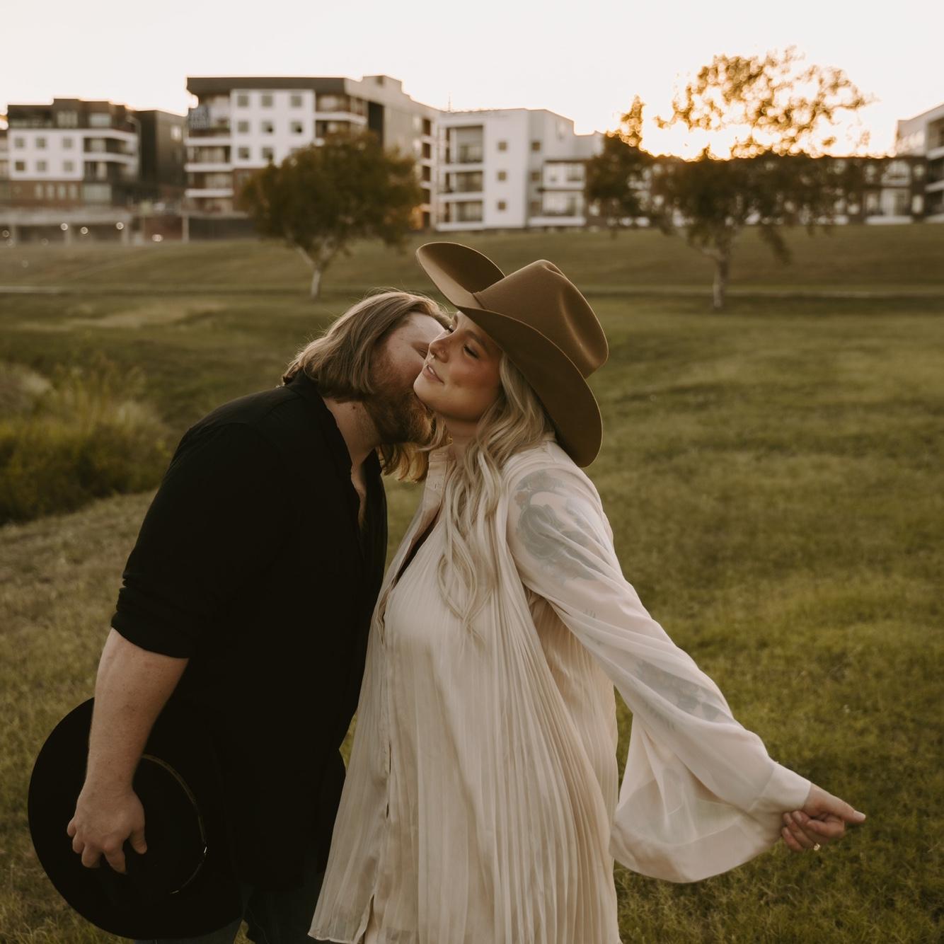 ENGAGEMENT PIC FUN!