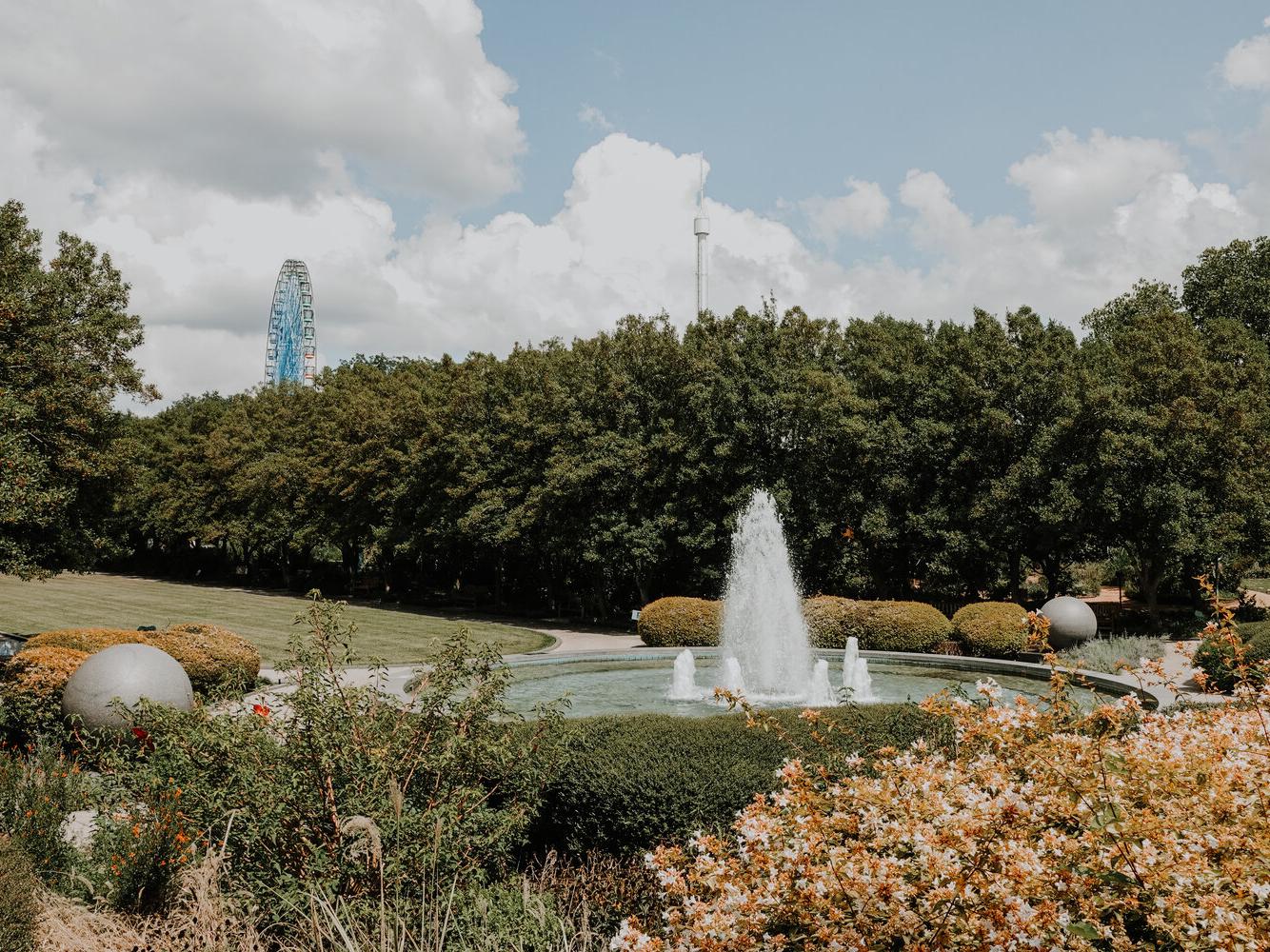 The Wedding Website of Briana Foreman and Keyon Williams