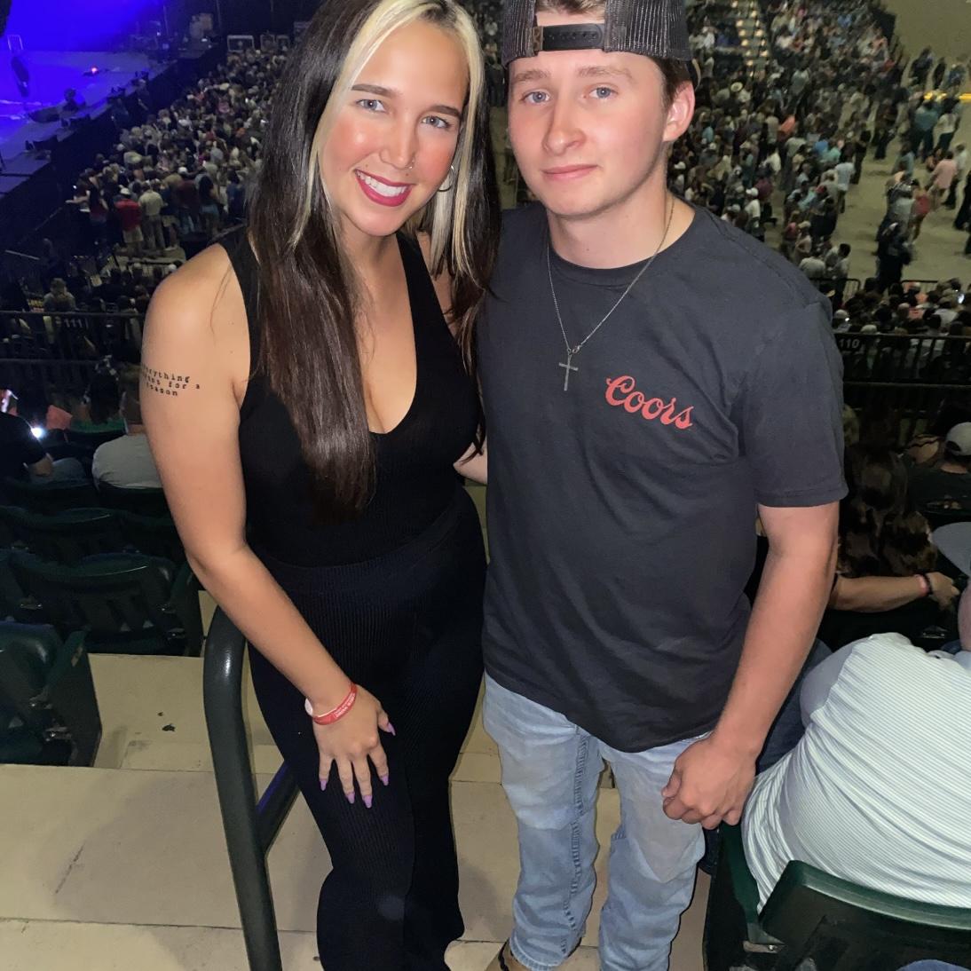 The unbeatable Koe Wetzel concert!