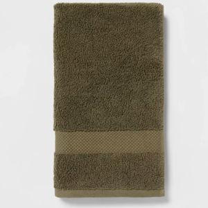 Performance Plus Hand Towel - Threshold™ (In Dark Green)