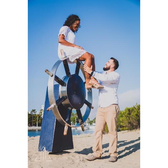 Engagement Pictures at Long Beach Pier