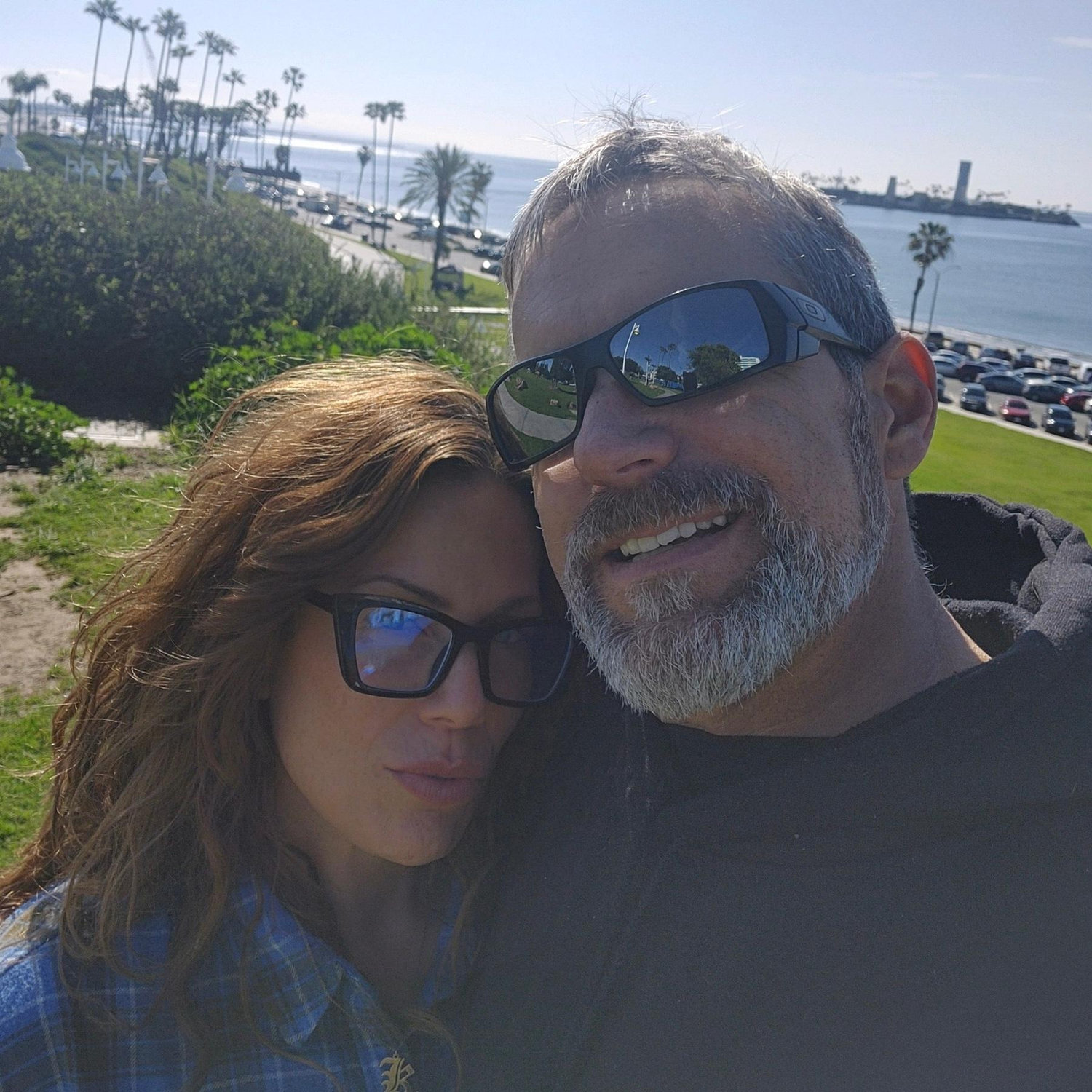 Started the BIG love in LB. We always ♥️ LB for that.